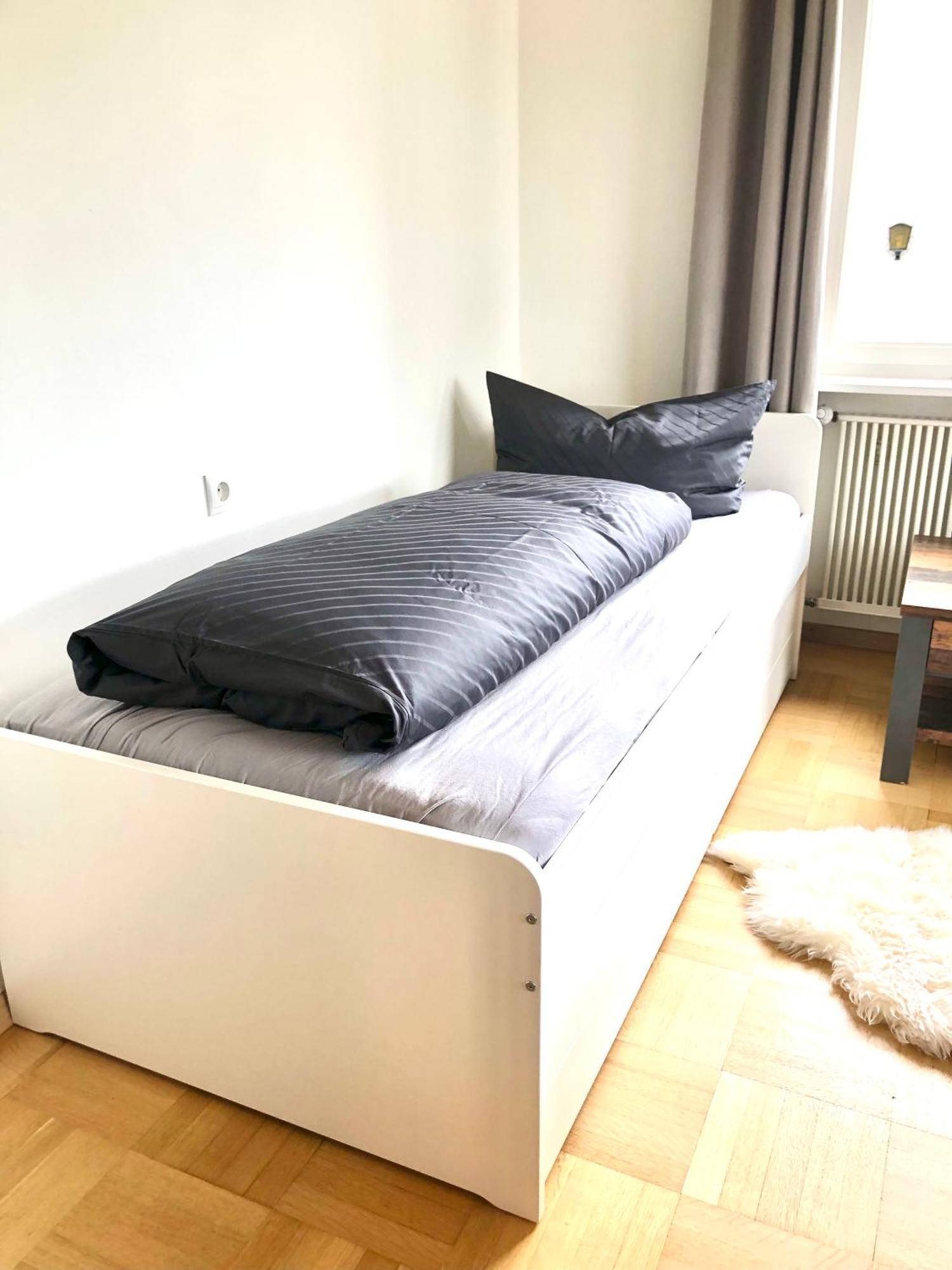 Crown Living Design Apartment - 2 Schlafzimmer - Kueche - Gratis Parkplatz - Abstellraum Fuer Fahrraeder/Ski Mader Εξωτερικό φωτογραφία